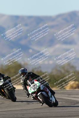 media/Dec-07-2025-CVMA (Sun) [[3e7d2de5dc]]/Race 12- Formula 40 MW and LW/